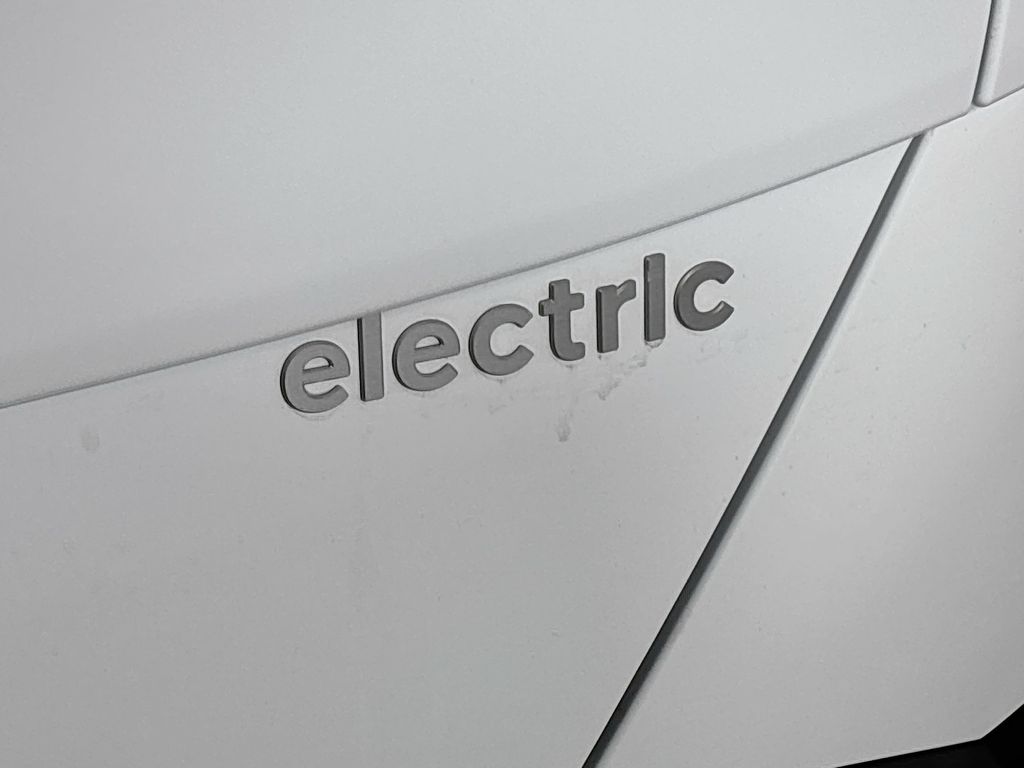 2024 Hyundai Kona Electric SEL