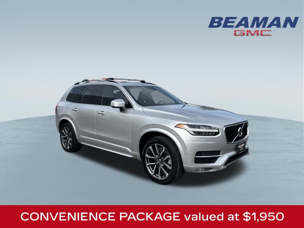 Bright Silver Metallic 2018 Volvo XC90 T6 Momentum AWD SUV / Crossover All-Wheel Drive Automatic