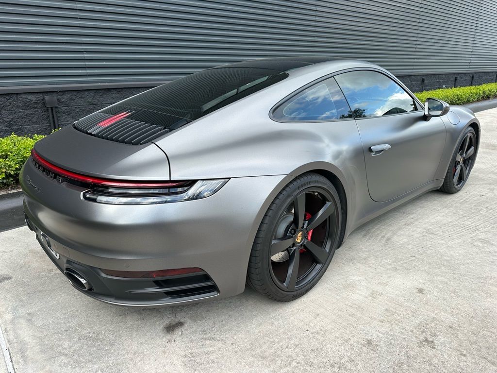 Thumbnail: 2020 Porsche 911 - 9