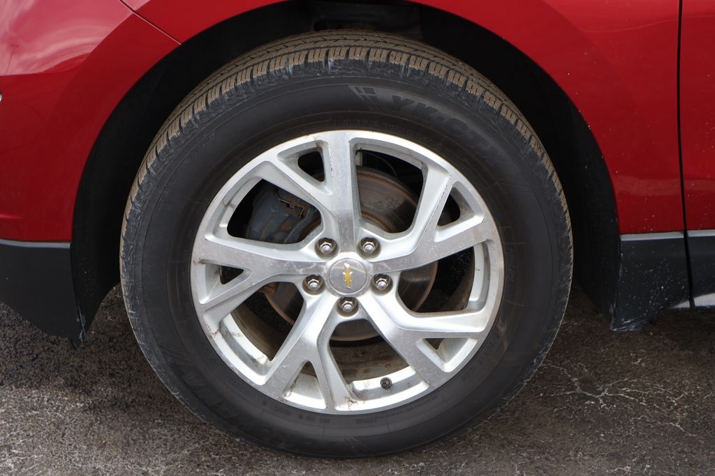 Thumbnail: 2020 Chevrolet Equinox - 11