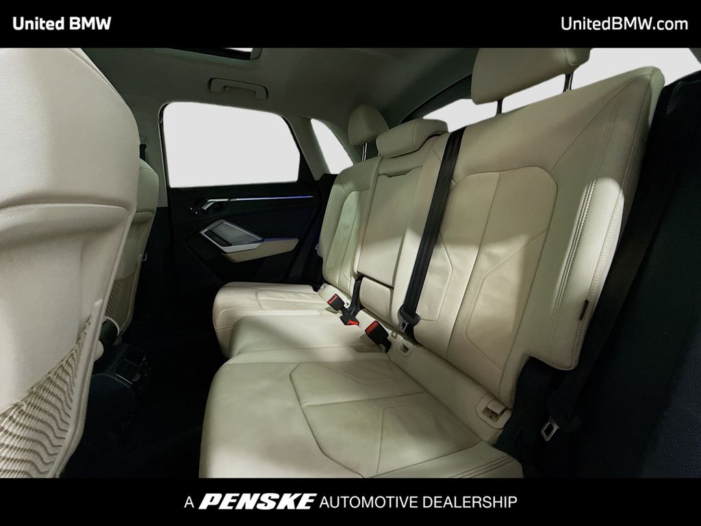 Thumbnail: 2023 Audi Q3 - 12