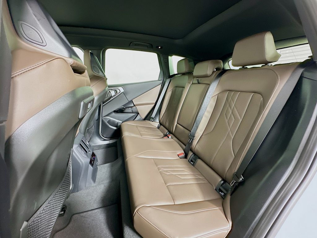 Thumbnail: 2026 BMW X3 - 17