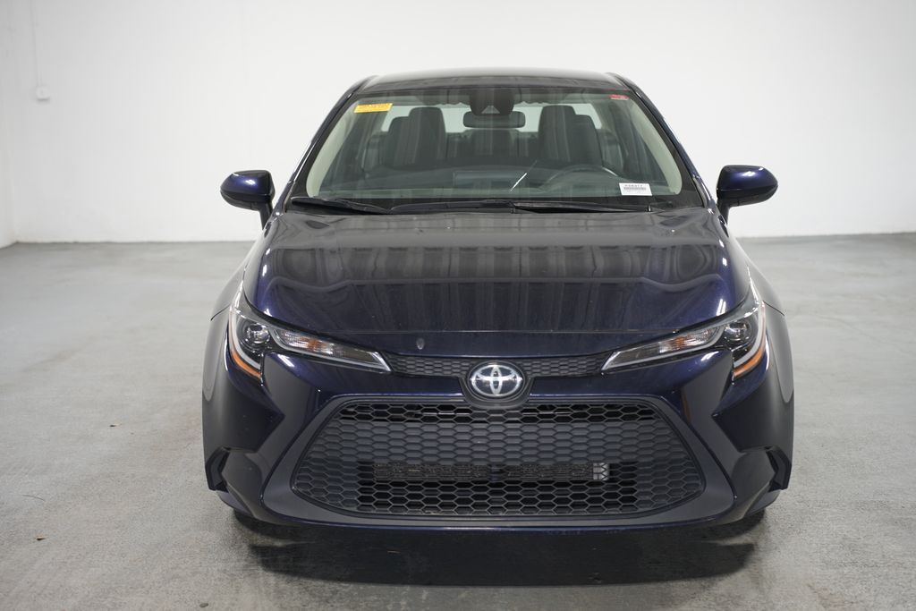 2022 Toyota Corolla LE 2