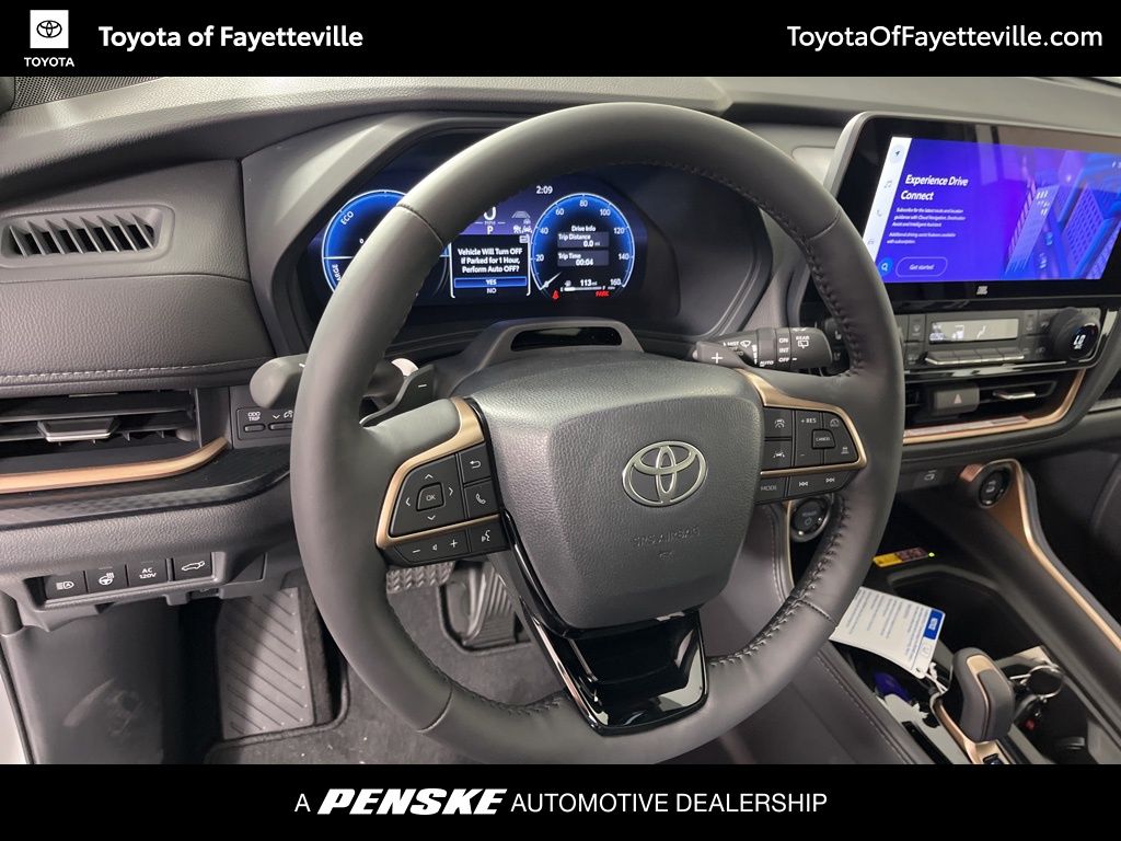 2025 Toyota Grand Highlander Platinum 31