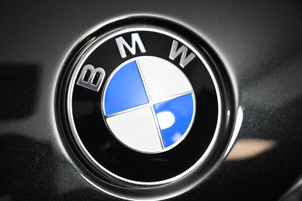 Thumbnail: 2023 BMW X3 - 13