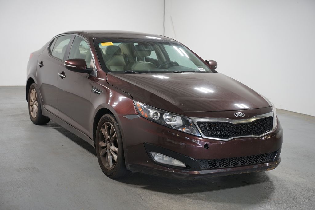 Thumbnail: 2013 Kia Optima - 3