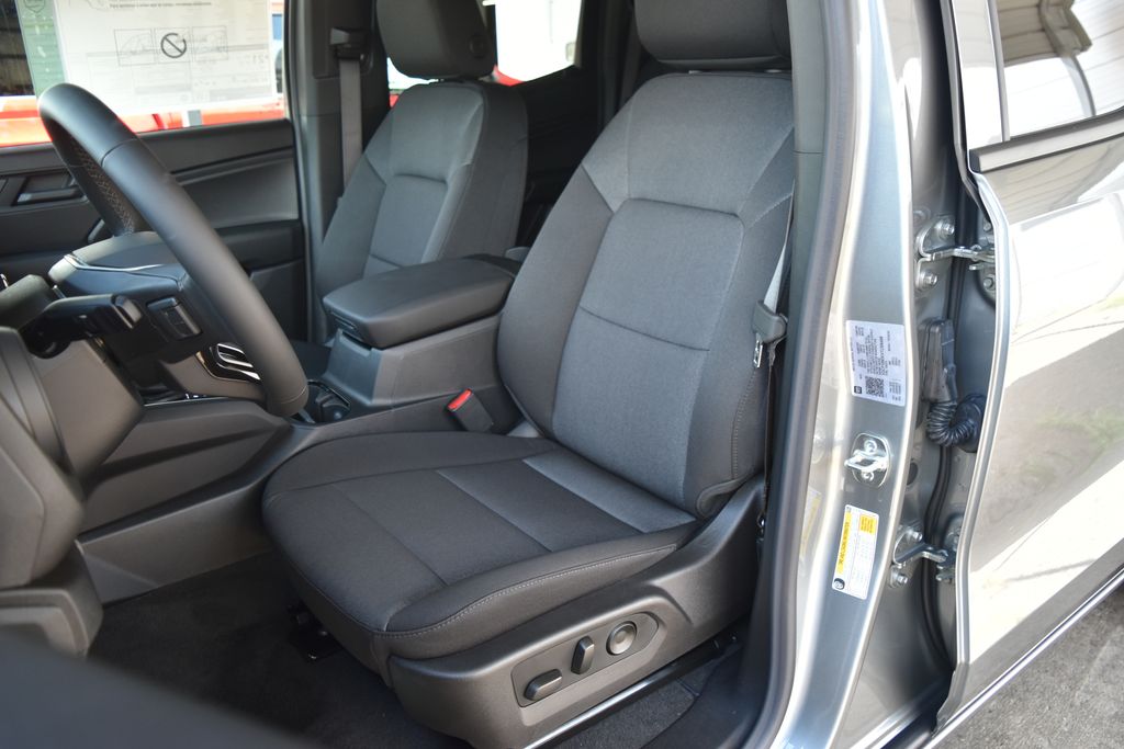2026 Chevrolet Colorado Work Truck - Photo 14