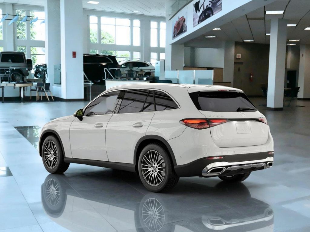 Thumbnail: 2026 Mercedes-Benz GLC - 28