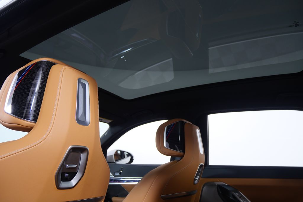 Thumbnail: 2024 BMW 7 Series - 20