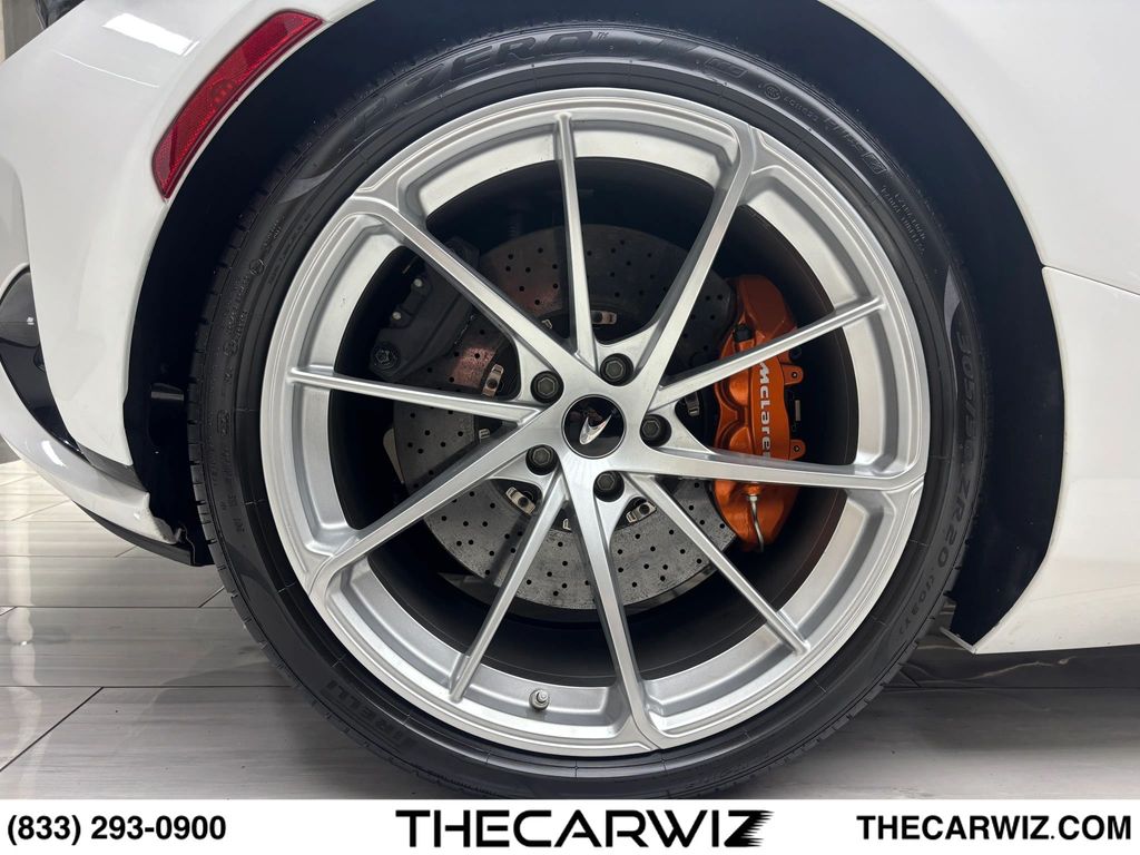 2024 McLaren 750S