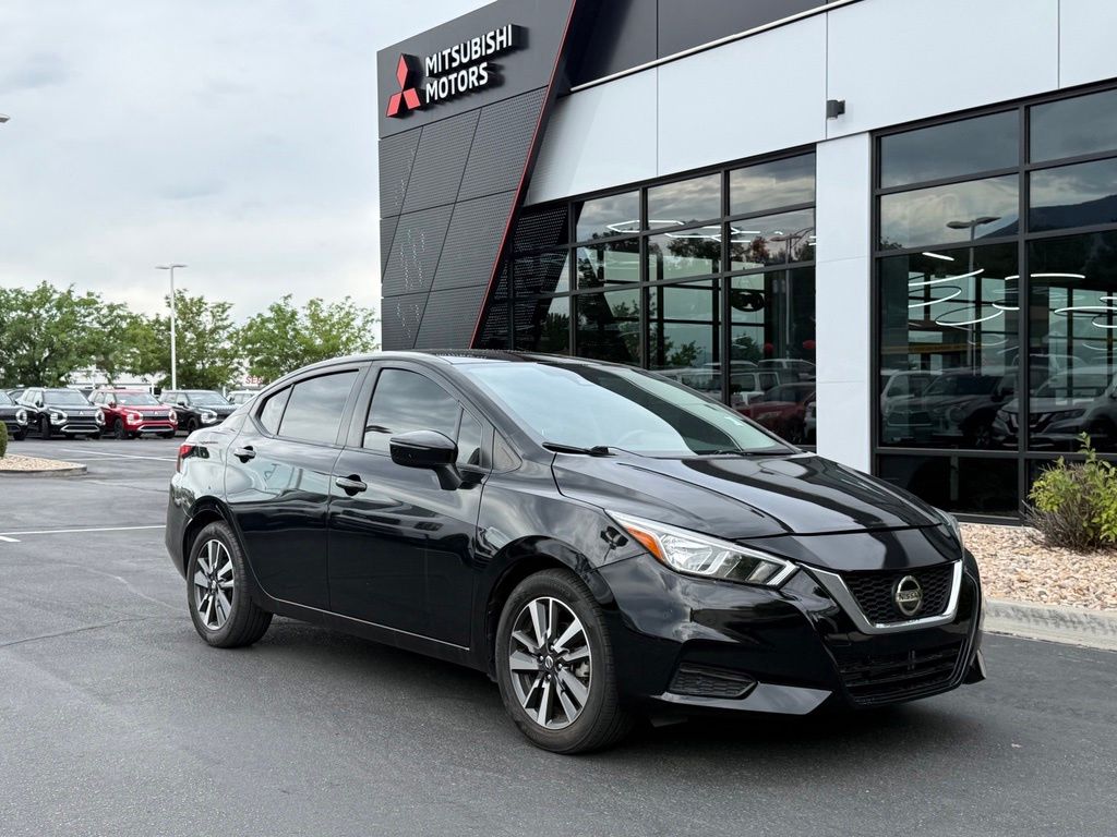 2021 Nissan Versa SV FWD