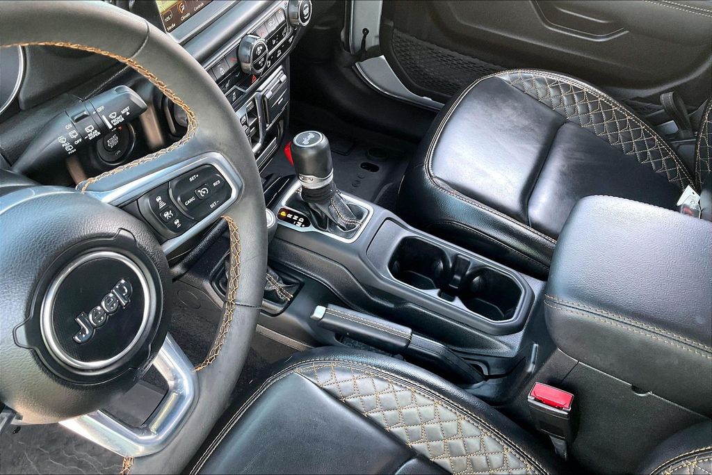 Used 2023 Jeep Wrangler SUV