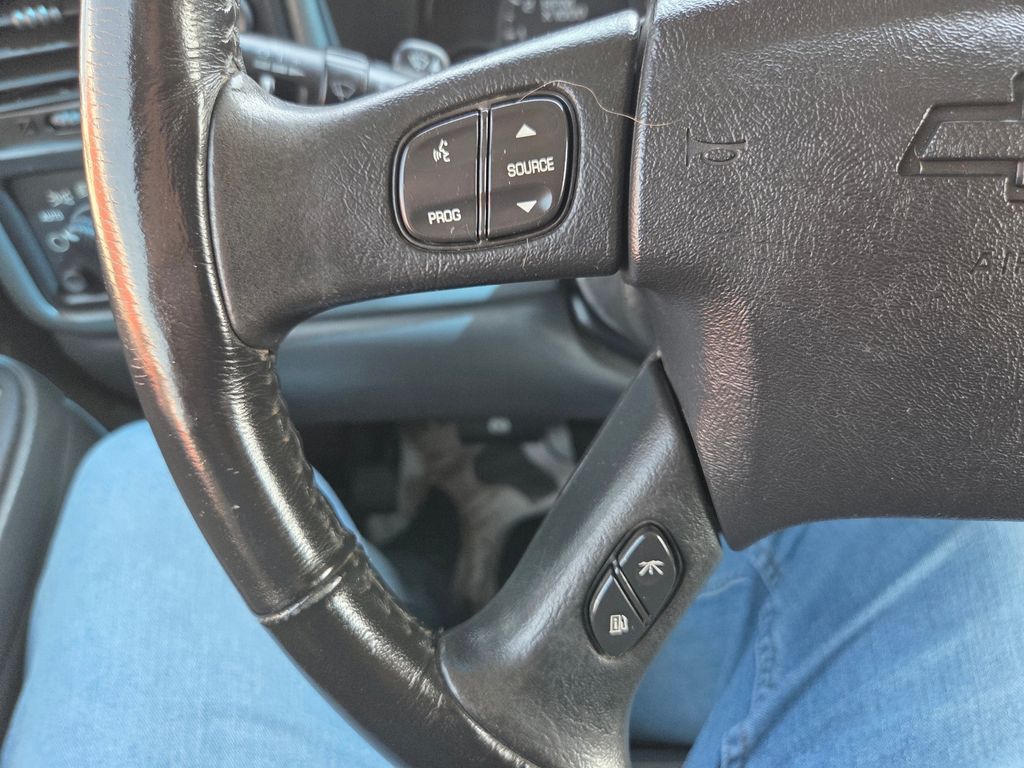 2005 Chevrolet Silverado 1500 LS