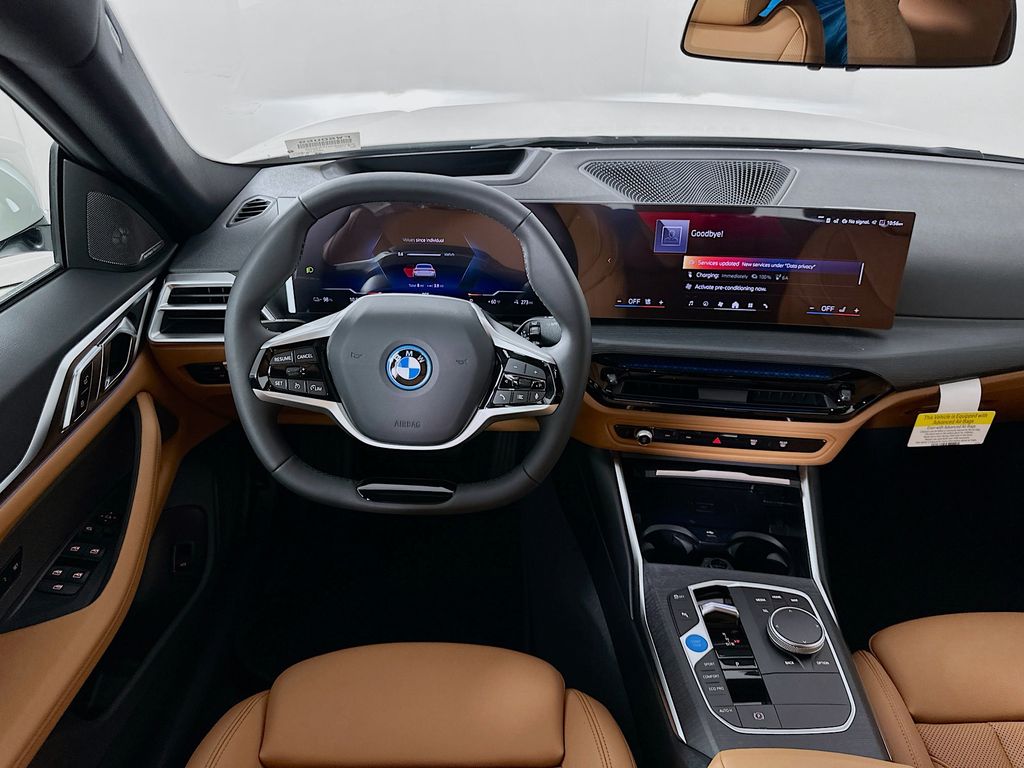 Thumbnail: 2026 BMW i4 - 19