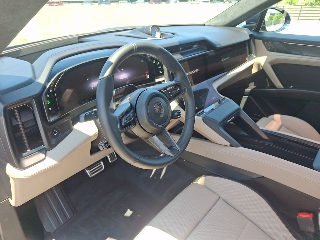 Thumbnail: 2026 Porsche Cayenne - 4