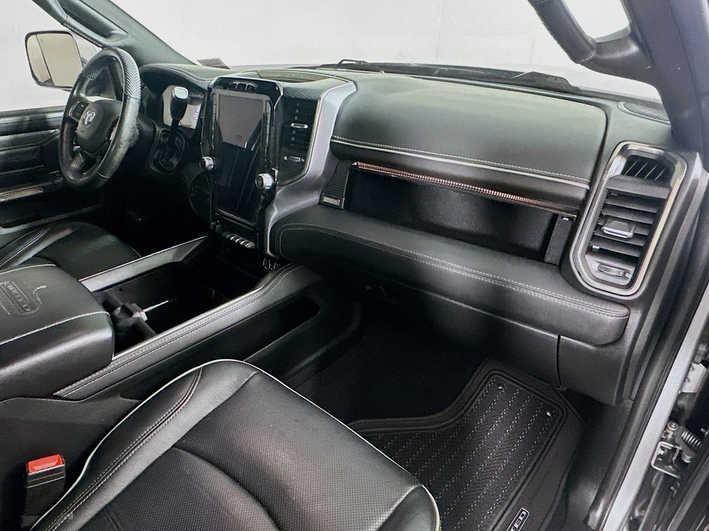 Used 2021 Silver Ram Limited image 32