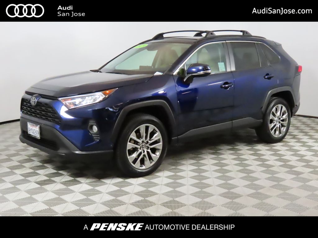 Thumbnail: 2019 Toyota RAV4 - 1