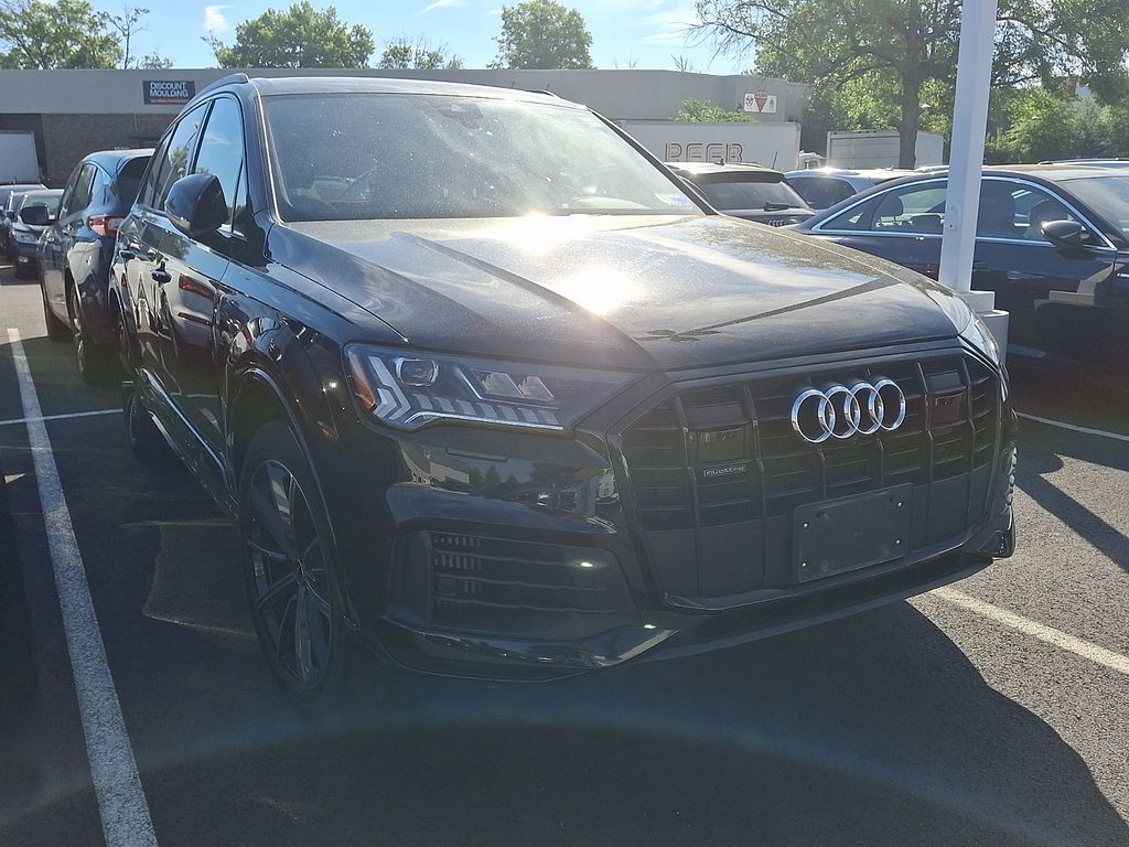 Thumbnail: 2024 Audi Q7 - 3