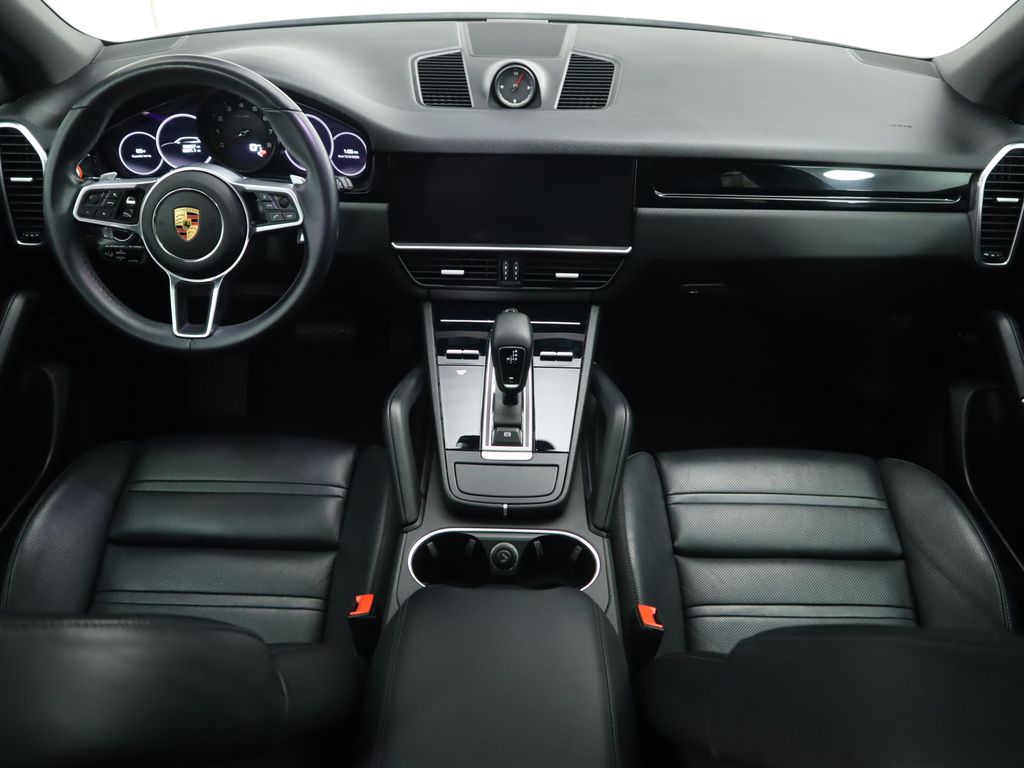Thumbnail: 2021 Porsche Cayenne - 13