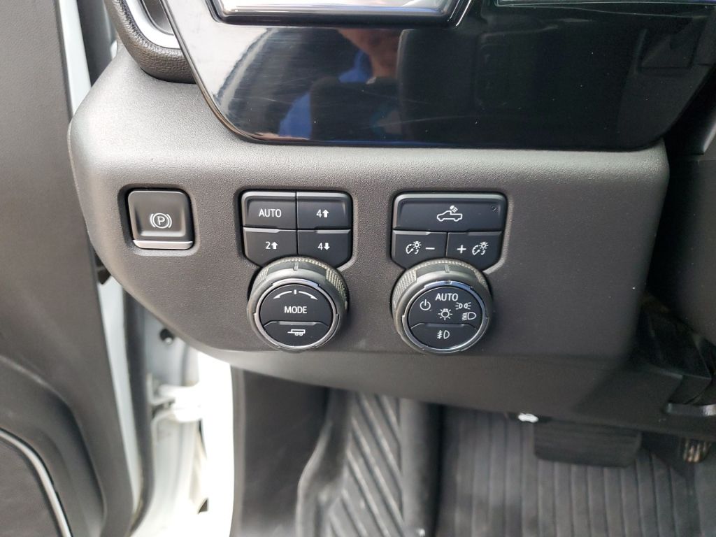 Used Car 2024 Chevrolet Silverado 1500  Lt Trail Boss For Sale Under $50,000 In Austin, Texas