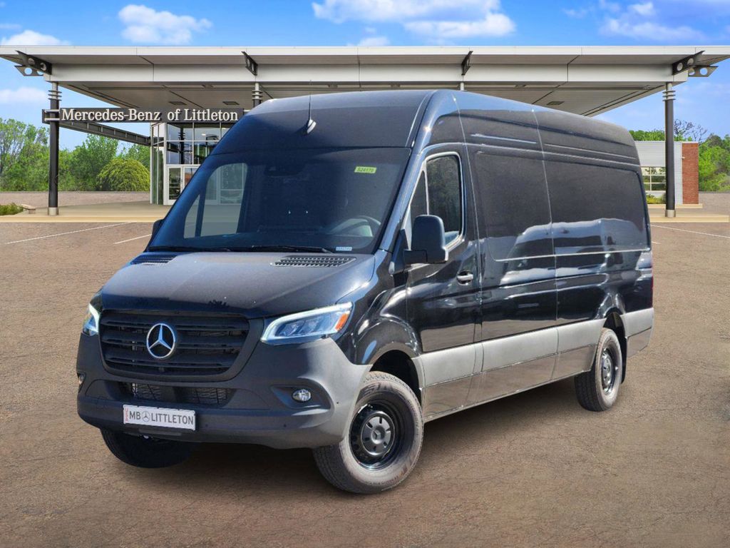 2024 Mercedes-Benz Sprinter 2500 Cargo 170 WB 1