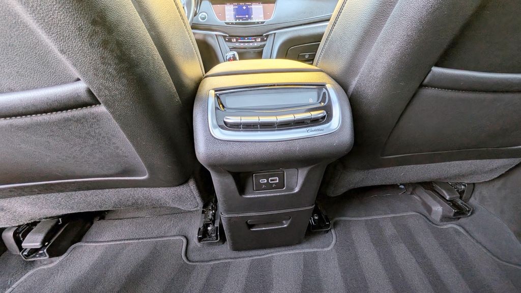 Used 2024 Cadillac XT6 Luxury 4D Sport Utility