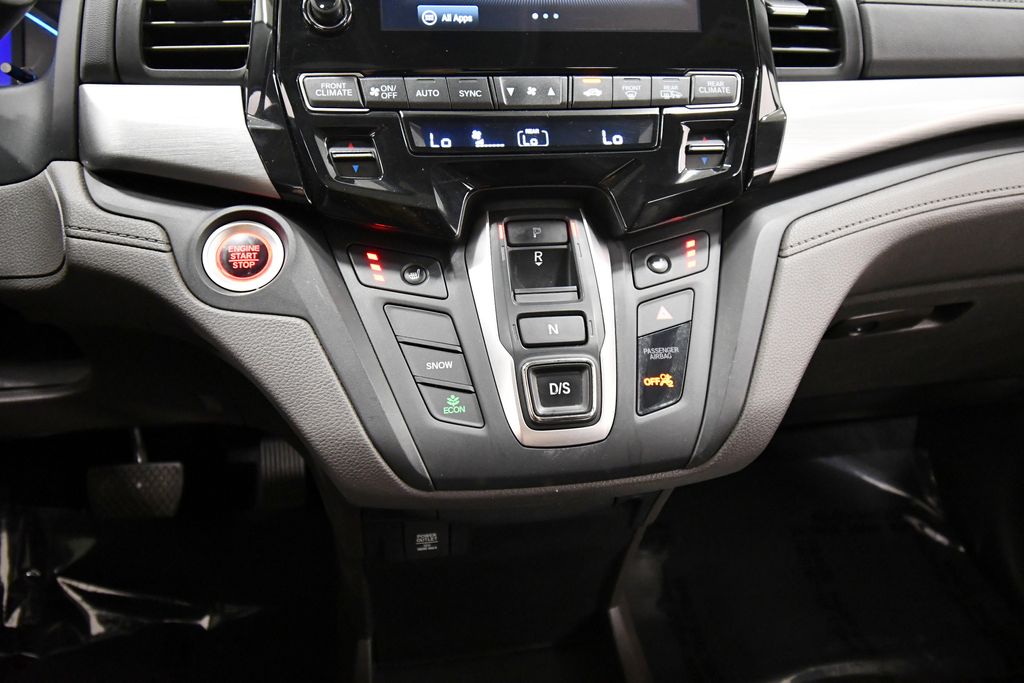 Used 2018 Honda Odyssey Van