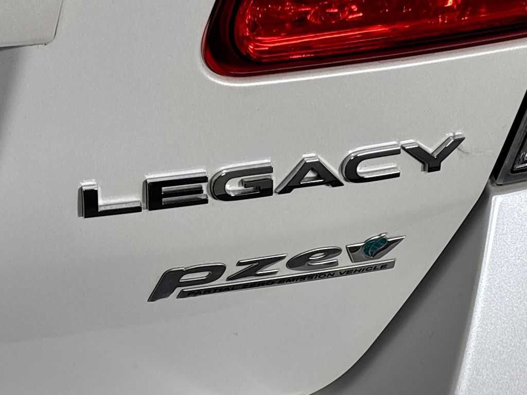 2010 Subaru Legacy 2.5i