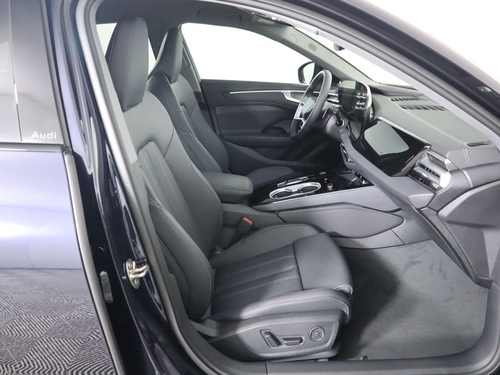 Thumbnail: 2026 Audi A6 - 21