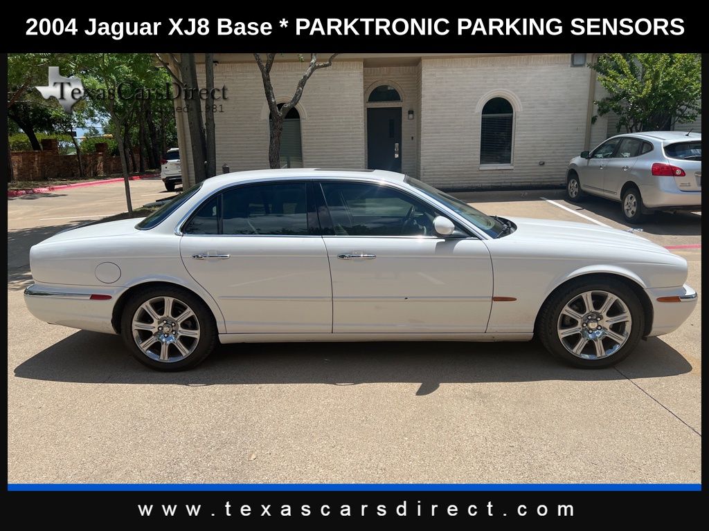 2004 Jaguar XJ-Series XJ8 photo
