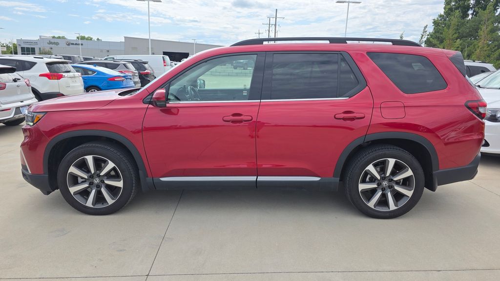 Certified 2025 Honda Pilot Elite with VIN 5FNYG1H84SB096492 for sale in Kansas City