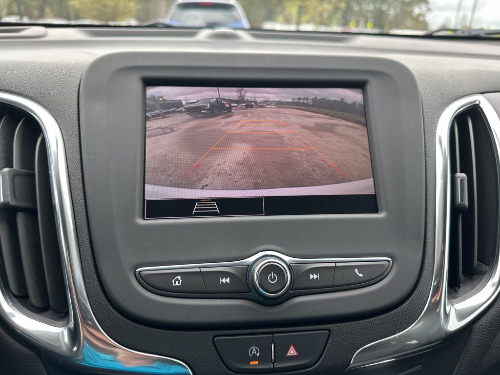 2022 Summit White Chevrolet Equinox LT FWD SUV