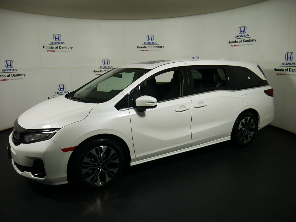 Thumbnail: 2026 Honda Odyssey - 16
