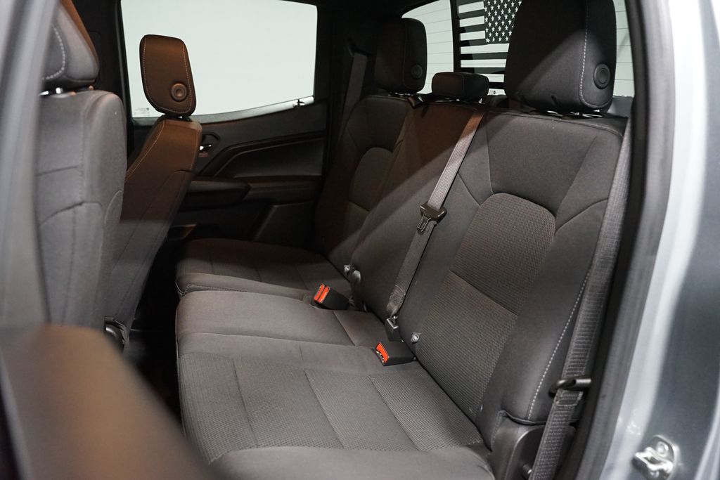 Thumbnail: 2024 Chevrolet Colorado - 26