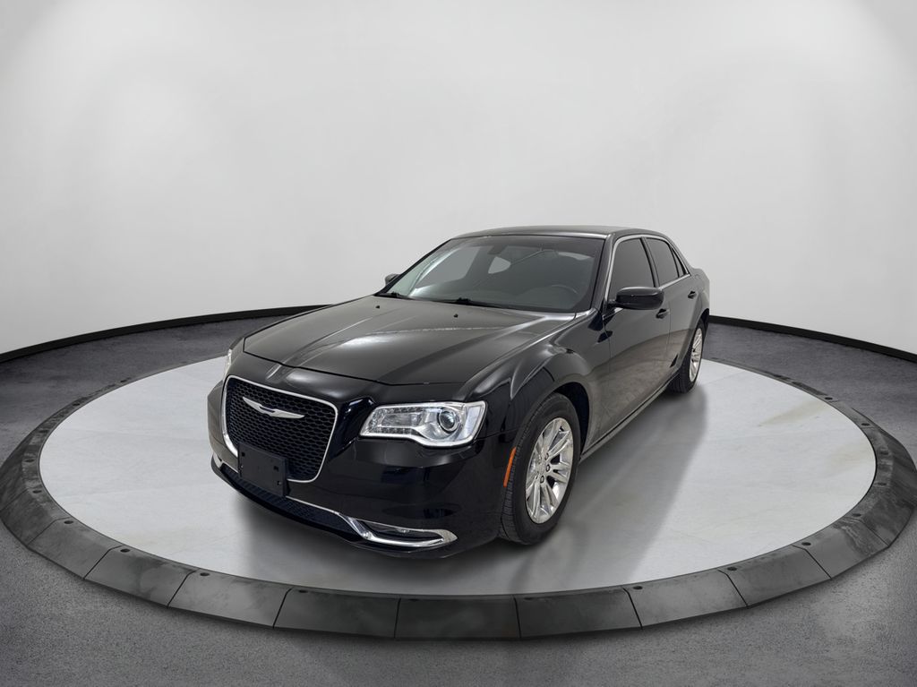 2018 Chrysler 300 Touring RWD