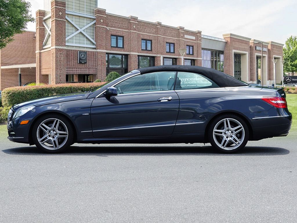 Thumbnail: 2012 Mercedes-Benz E-Class - 8