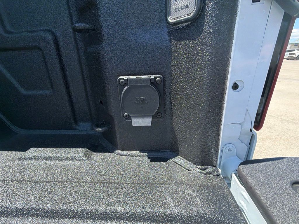 ChevroletSilverado 150027
