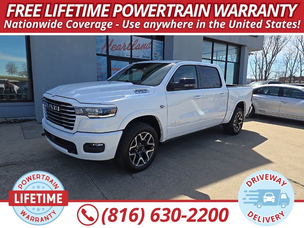 2026 RAM 1500 Laramie Crew Cab 4WD