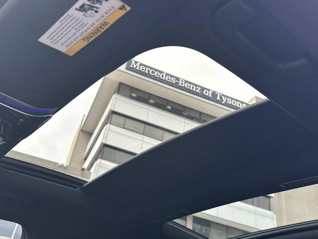 Thumbnail: 2022 Mercedes-Benz S-Class - 31