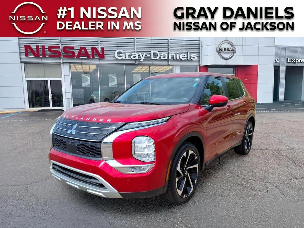 Used 2024 Mitsubishi Outlander SUV
