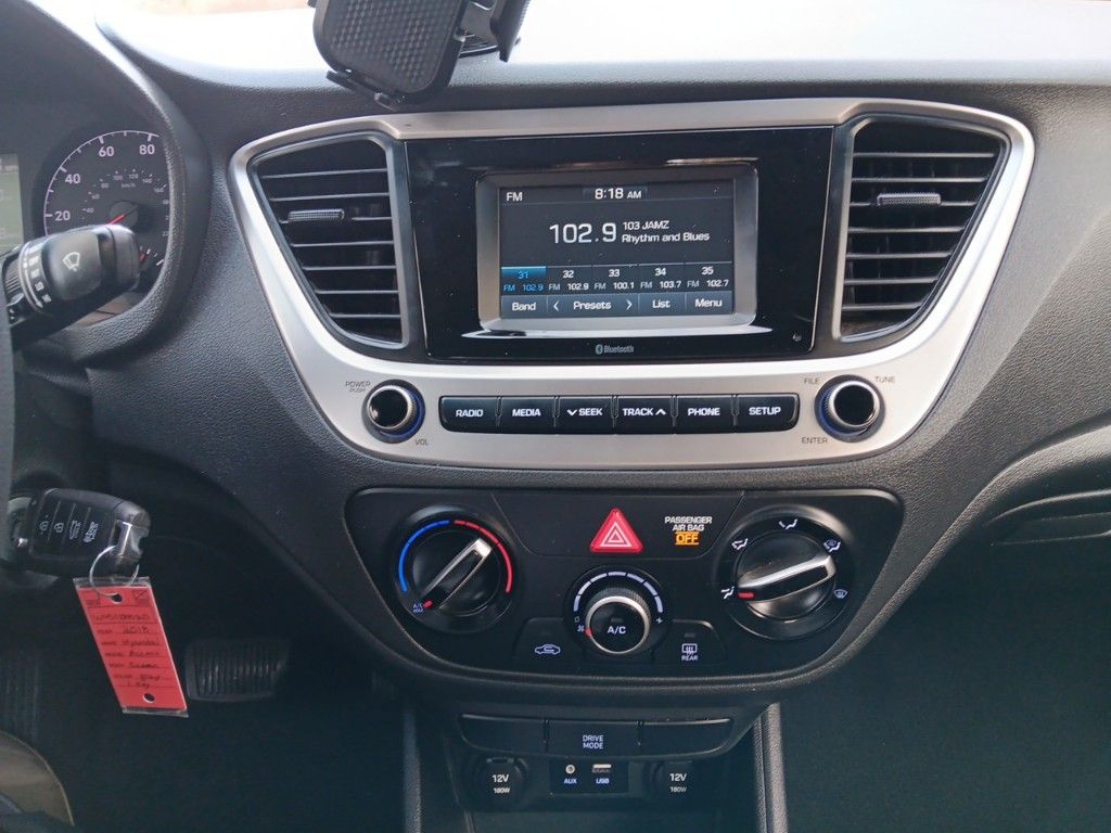 2018 Hyundai Accent SE 18