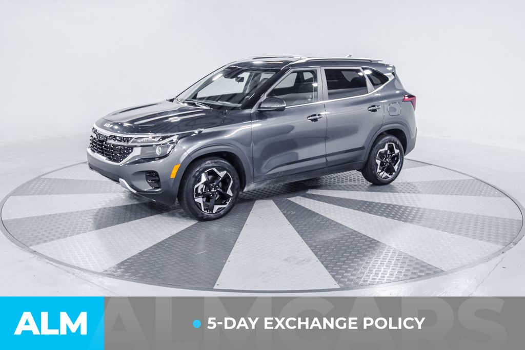 2025 Kia Seltos EX photo 3