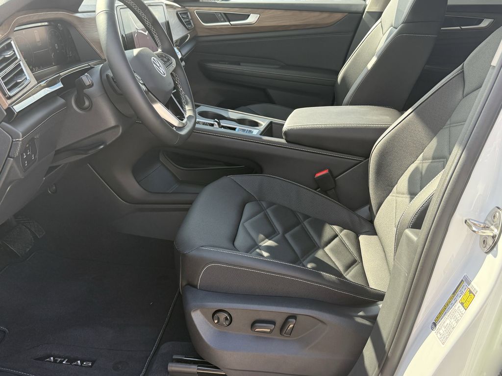 2026 Volkswagen Atlas 2.0T SE - 11