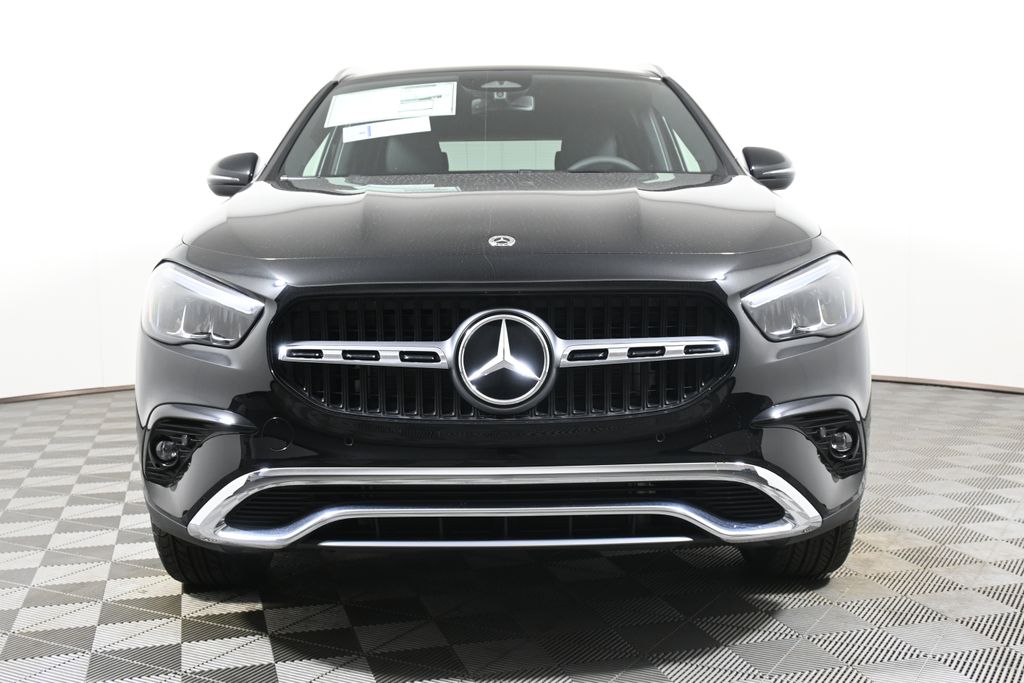 2025 Mercedes-Benz GLA 250 4MATIC 9