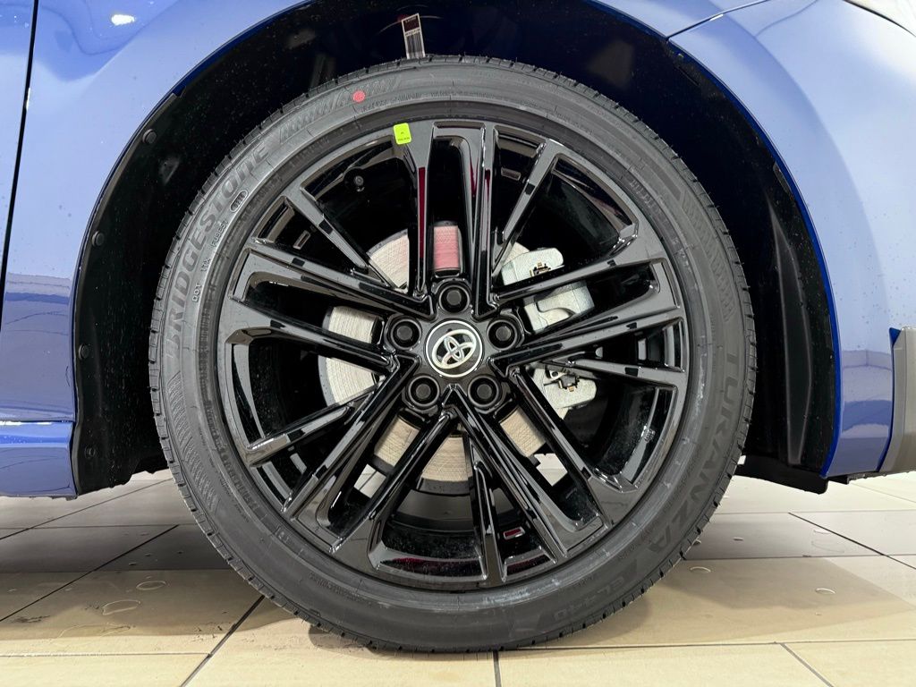 Thumbnail: 2026 Toyota Camry - 9