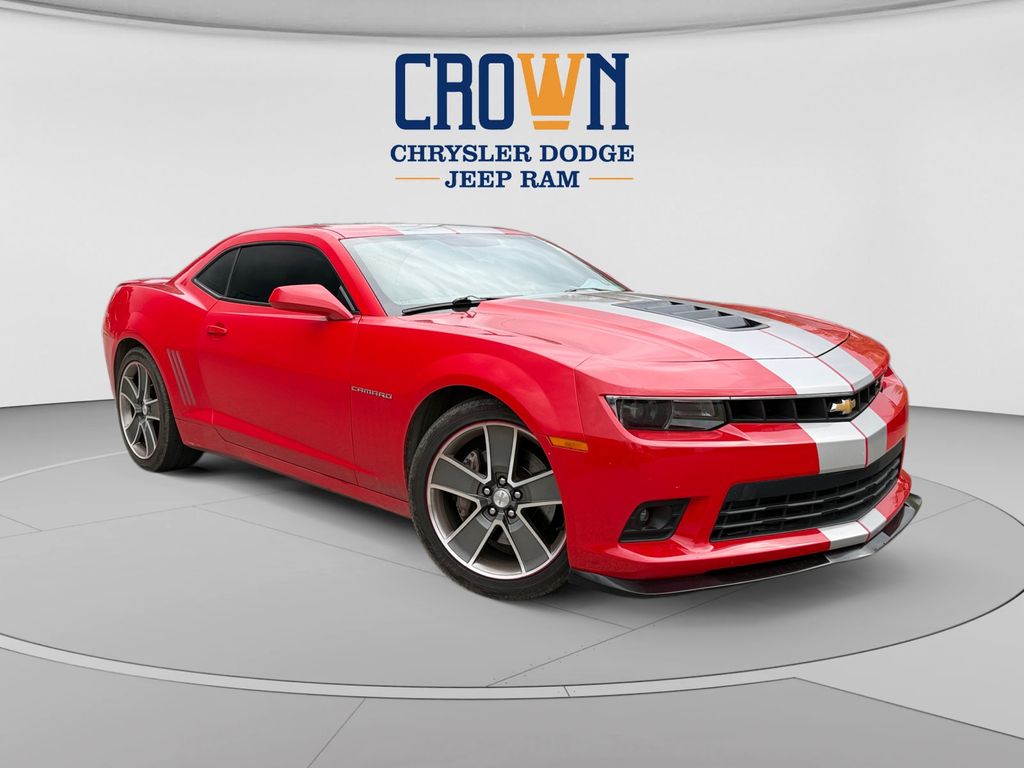 Red Hot 2015 Chevrolet Camaro Coupe Rear-Wheel Drive 6-Speed Manual