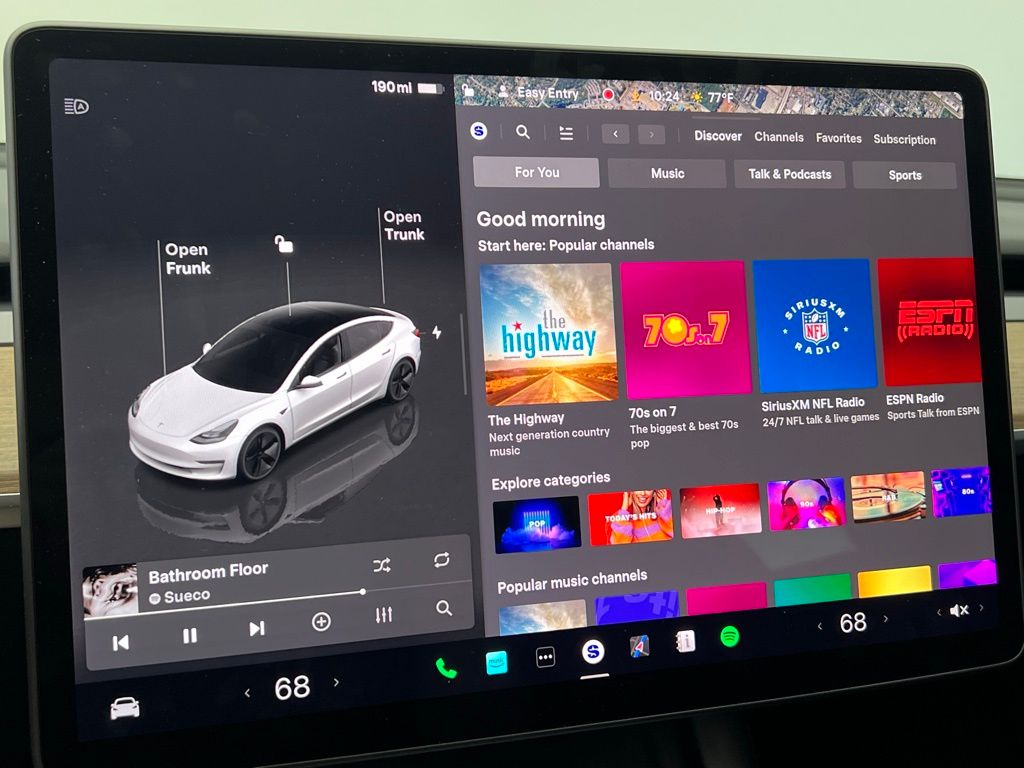 Thumbnail: 2023 Tesla Model 3 - 15