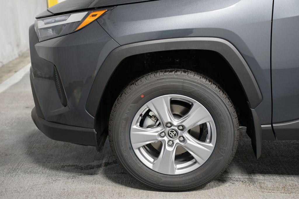 Thumbnail: 2025 Toyota RAV4 - 5