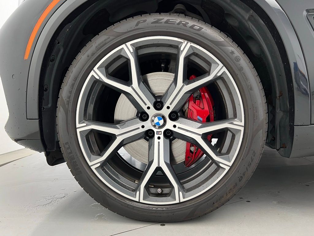 Thumbnail: 2021 BMW X5 - 23