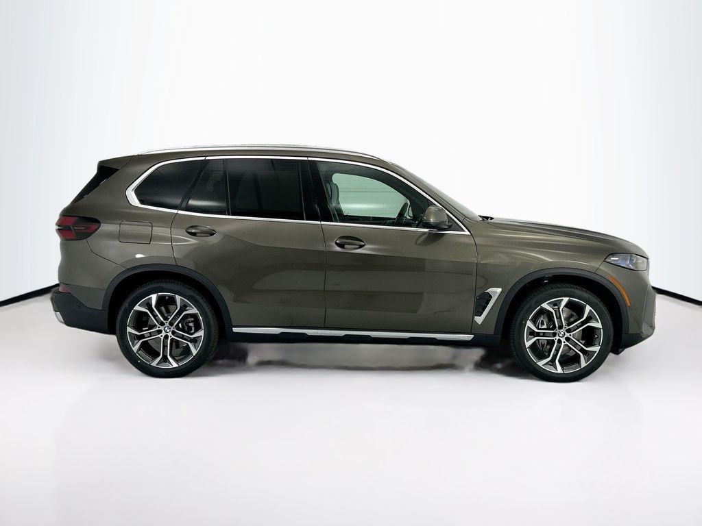 Thumbnail: 2026 BMW X5 - 4